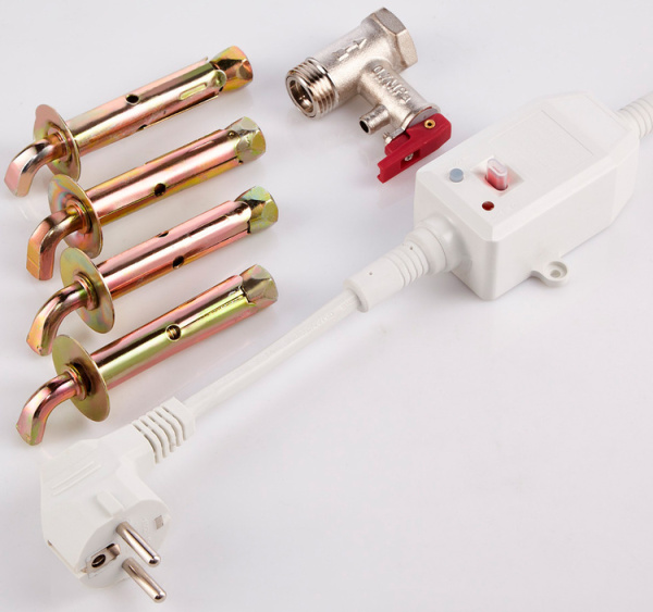 Electrolux-EWH-80-Centurio-IQ-3.0-Silver_photo_9.jpg