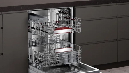 S197EB802E4.jpg